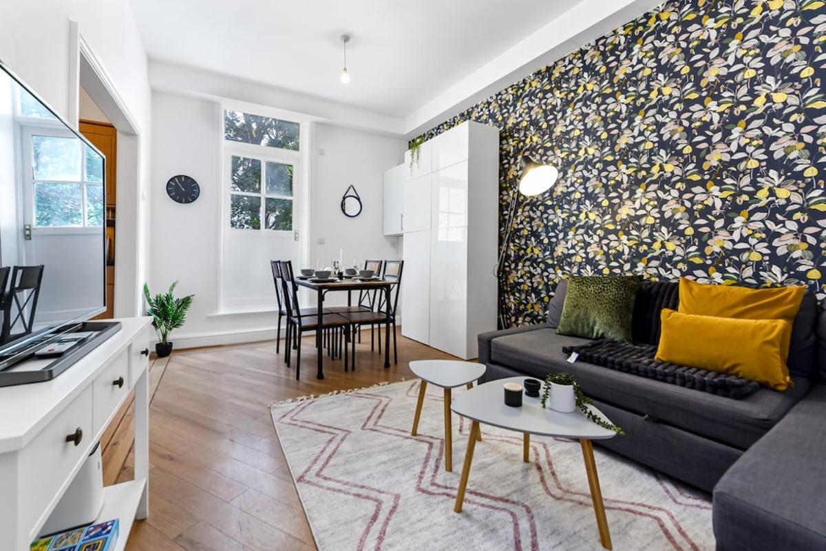 The Cozy Nook In Islington Apartment